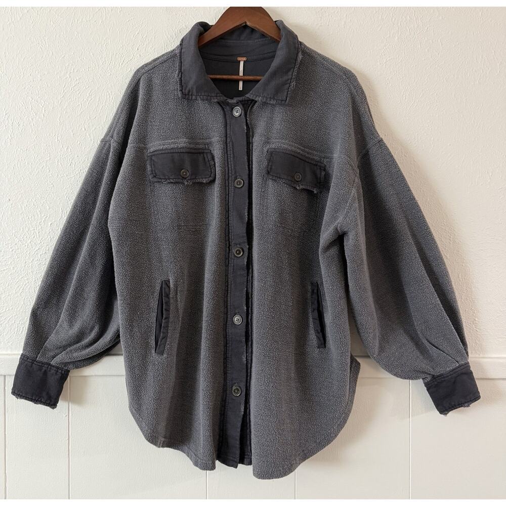Free People Ruby Fleece Shirt Jacket Plum Gray S Oversized Button Front Pockets - Picture 2 of 9